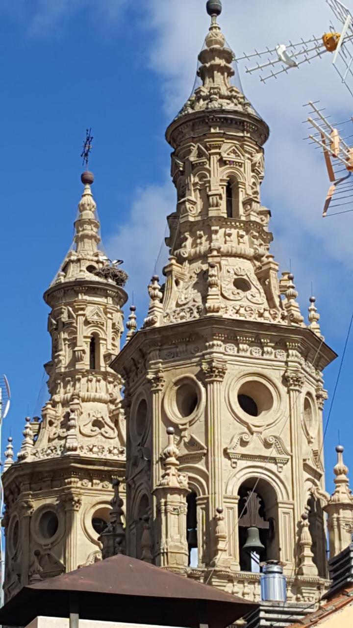 Villa La casita del Laurel, casa entera, wifi Logroño Esterno foto